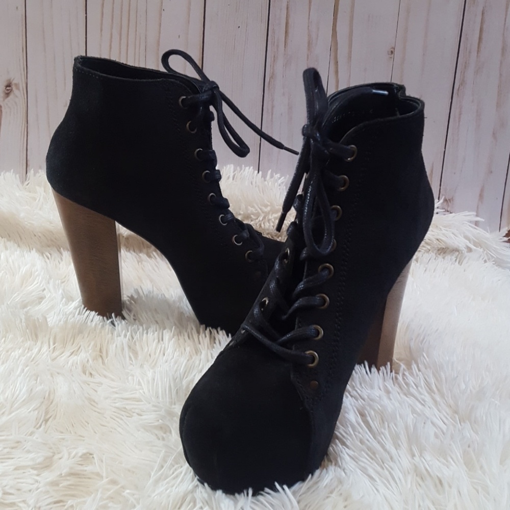 Perugia suede ankle boots